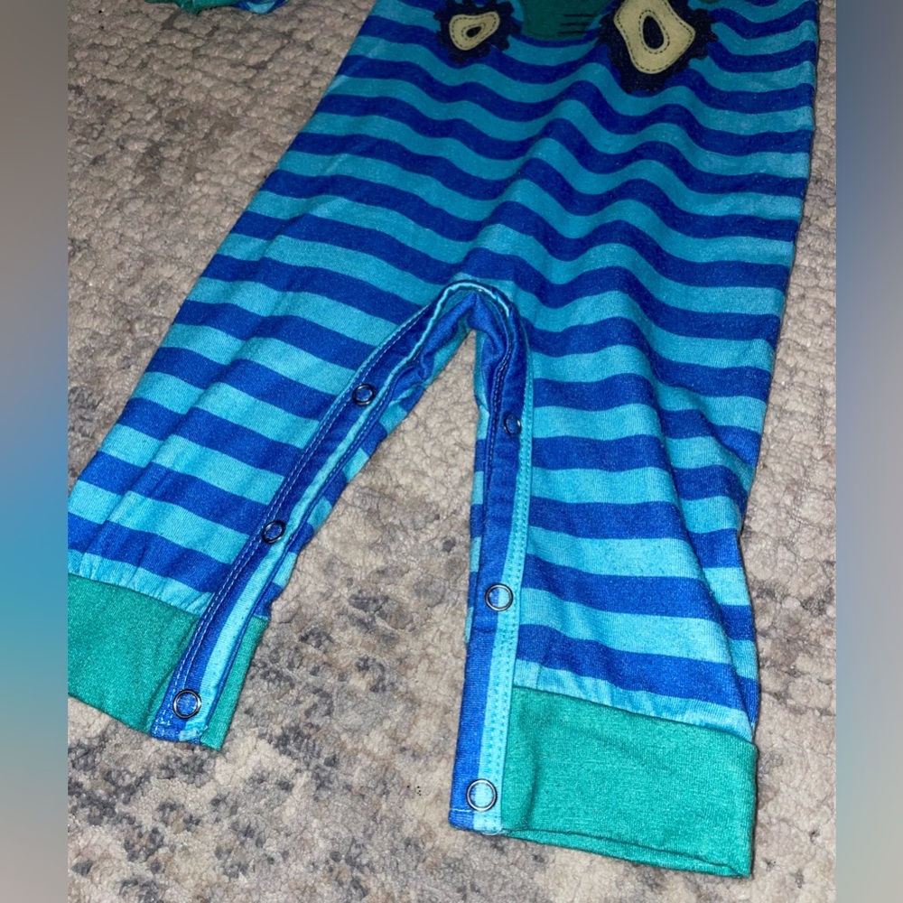 Tractor one piece striped jumpsuit size 3-6 months - Picture 2 of 4